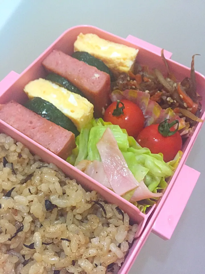 Snapdishの料理写真:スパム卵とじゅーしぃ弁当⭐️|ritzさん