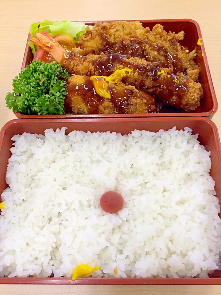 末吉のミックスカツ弁当|Food is lifeさん