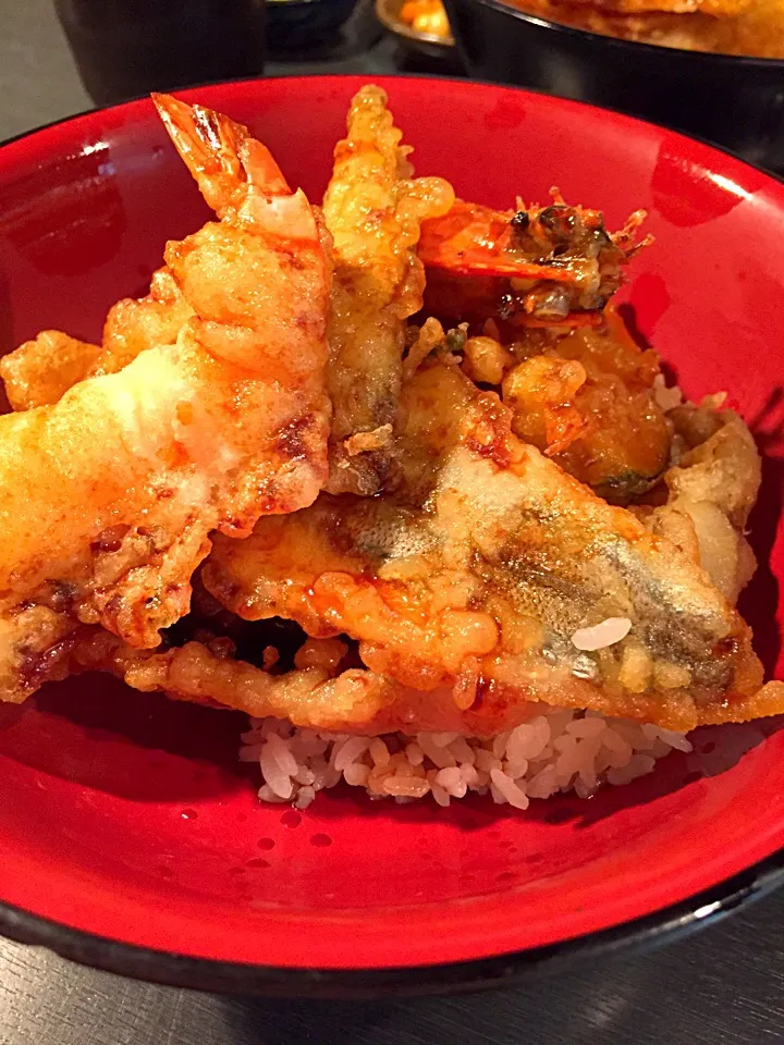 海鮮丼|みなってぃさん