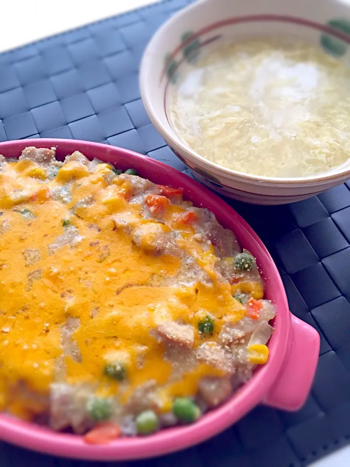 Baked Cream Chicken in Butter Rice with Egg Soup|Alvin Valerianoさん