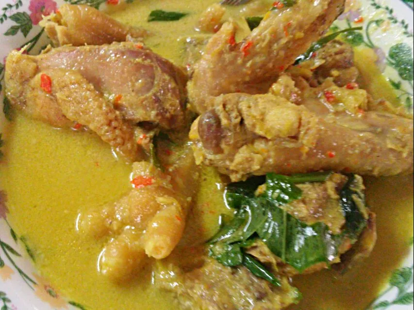 Ayam Pencen Masak Lemak Lada Jarum|FooDin'sさん