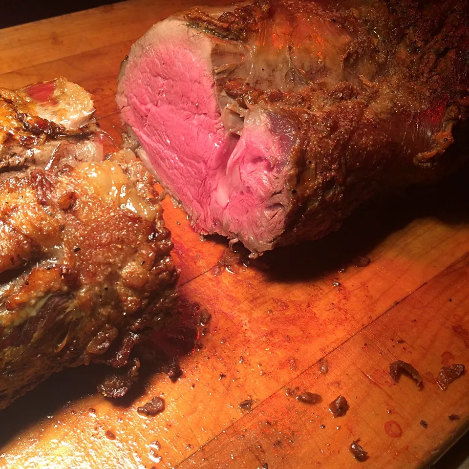 Whole Roasted Beef Tenderloin|Milka Papricaさん