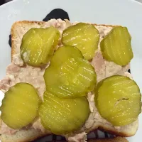 Tuna with pickles!|Cinthia Martinezさん