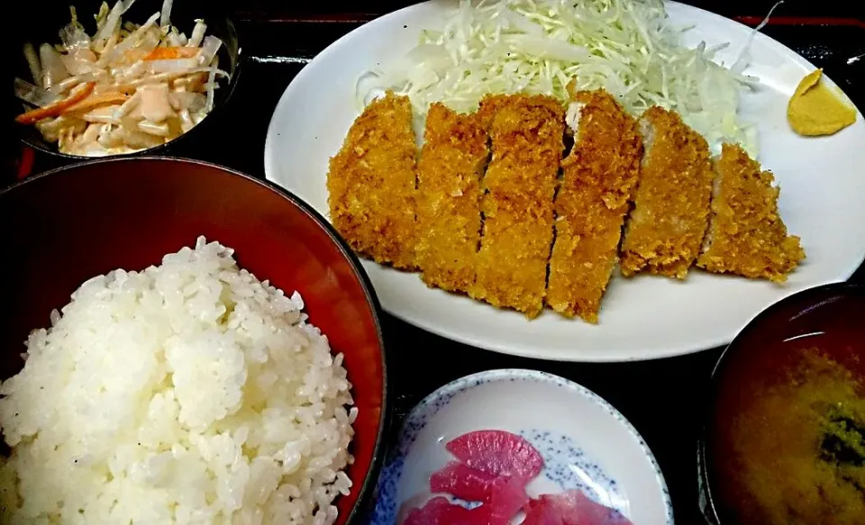 ロースカツ定食|かいさん