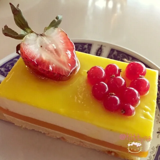 🍓Tropical Cheese Cake  🍒.   Color so beautiful 🍭|🎀Kittyna🌸さん