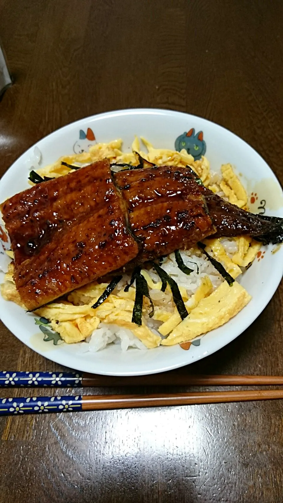 うな丼|えっちゃんさん