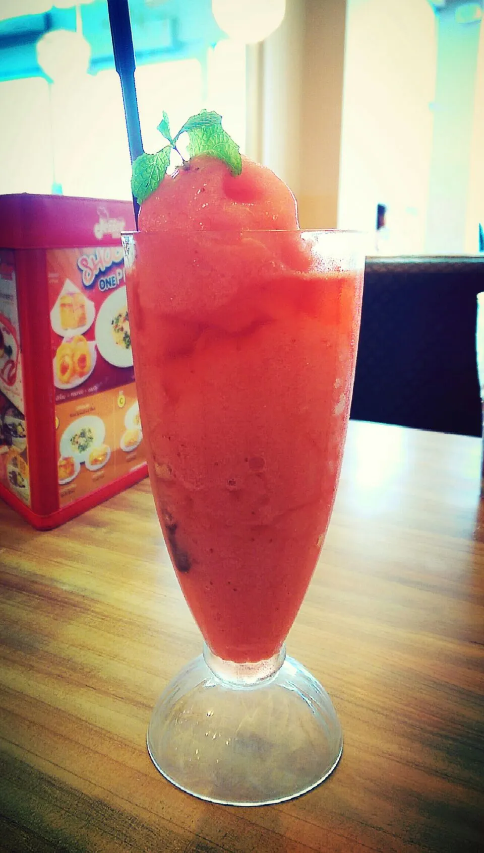 Snapdishの料理写真:Strawberry Smoothie|Tomさん