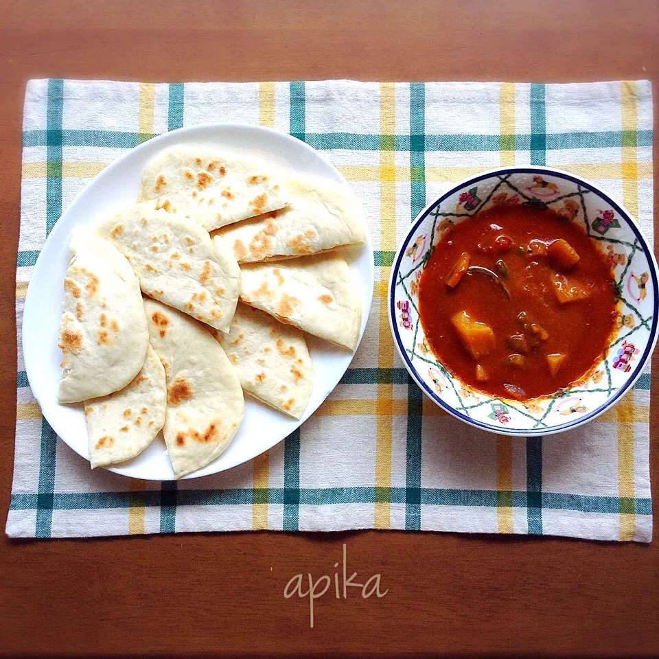 あきこ***さんの料理 ピタパン＊夏野菜カレーでいただきました👳🍛|あぴかさん