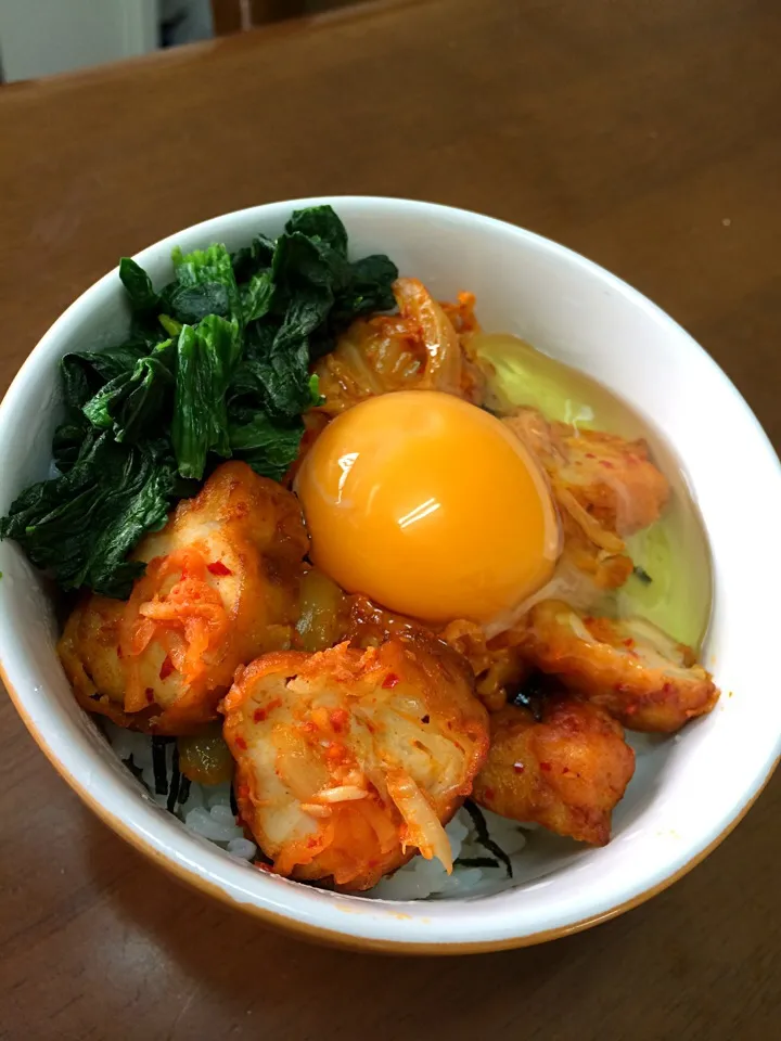 キムチ親子丼♪|くまぷ〜さん