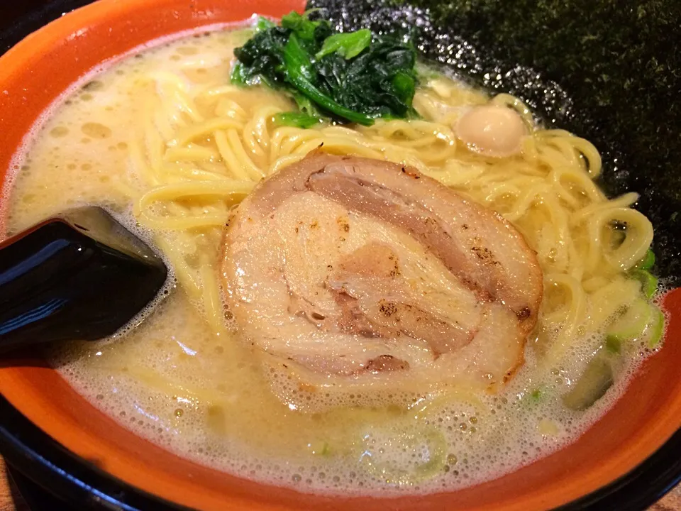 豚骨醤油ラーメン のり増し 硬め 濃いめ|tecklさん