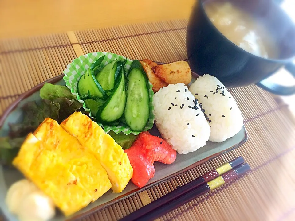 Snapdishの料理写真:朝ご飯…多すぎ|ポンポコたまこさん