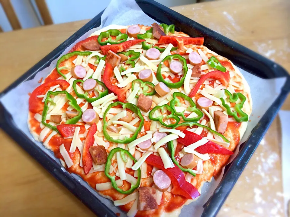 Snapdishの料理写真:Pizza for lunch food trip|Babyluv Cabrera Ocampoさん