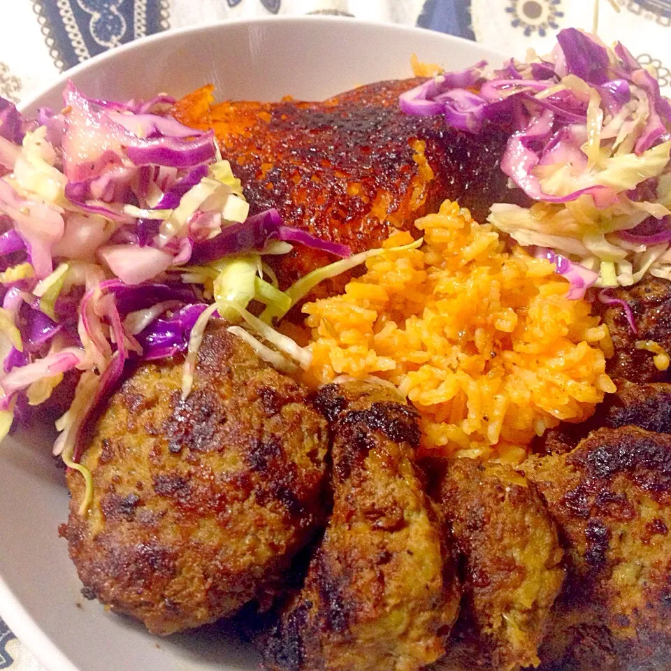 Crispy n' Sticky Style Tomato & Cumin Rice with Panfried Mini-Kebab accompanied with Mixed Cabbage Salad「كته گوجه فرنگى و كباب تابه اى」|H3L1DAさん