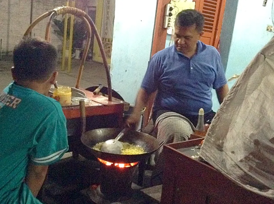 Bakmie Goreng|Bambang Budiono Tjioさん