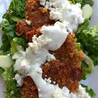 Snapdishの料理写真:Crispy Falafel Salad
with Pickled Red Onion, Cucumber, and Greek Yogurt Dressing|@gmikulskyさん