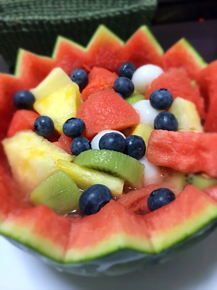 Snapdishの料理写真:🍉スイカまるごとポンチ|みちさん