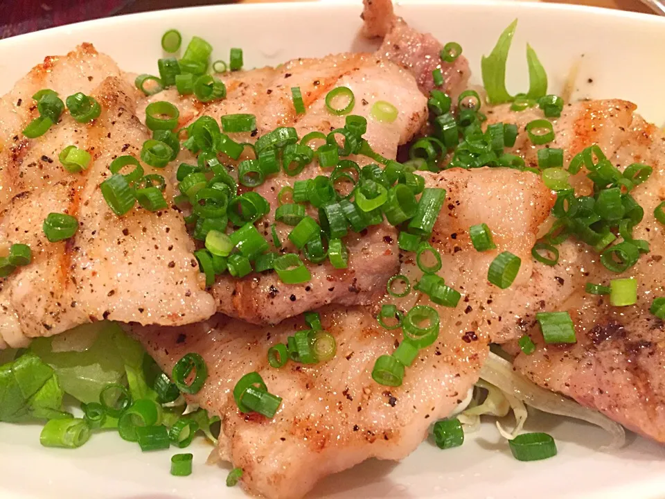 豚バラの塩焼き|旨辛ろ〜もん 無添加・手作りラー油さん