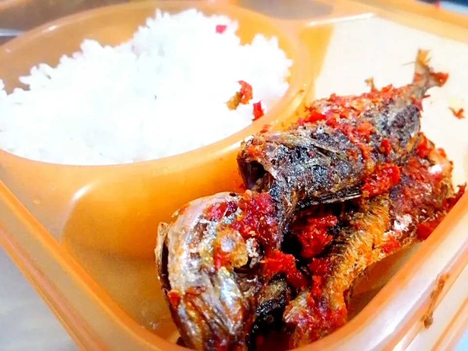 Snapdishの料理写真:ikan balado|Mizlyさん