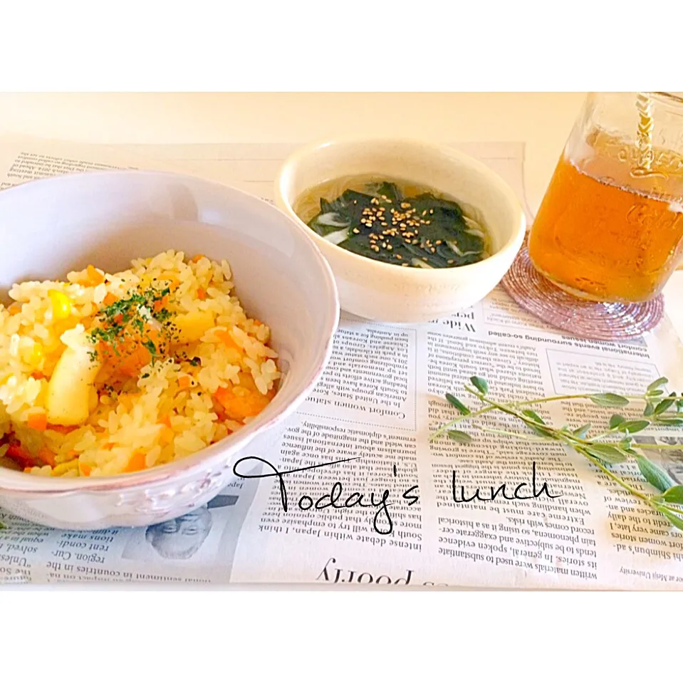 シーフードピラフ&わかめスープ…夏休みごはん🍴|sachie.16さん