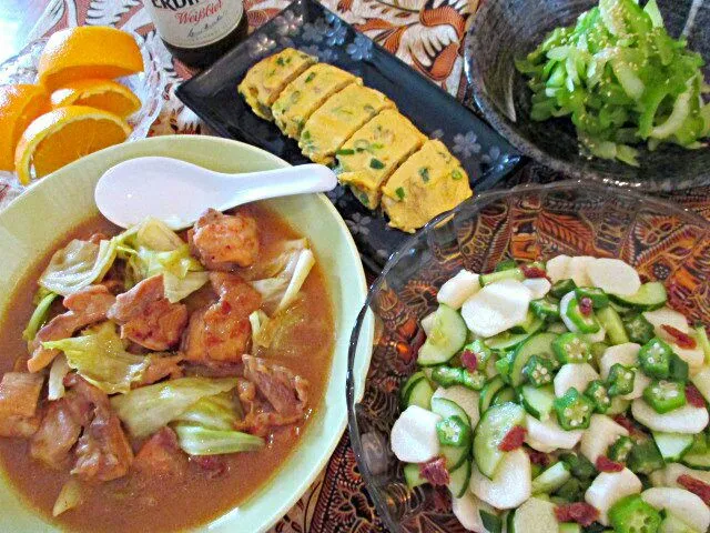 こんがり焼き鶏の土手煮風🍲 長芋オクラ胡瓜のダシ&梅酢浸けネバとろサラダ❄ ネギと桜海老の厚焼き玉子🍳 ゴーヤとセロリで大人のお浸し🌿|ふかرさん