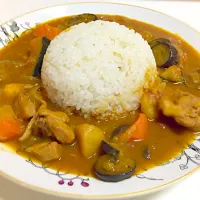 Snapdishの料理写真:たっぷり野菜カレー|Takeshi Endoさん