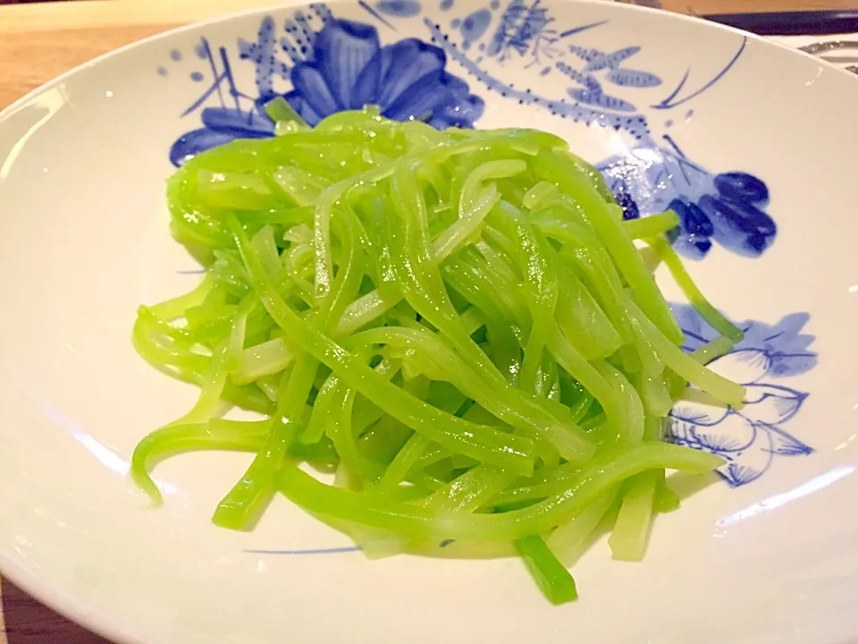 Sautéed shredded lettuce shoot|Sky Blueさん