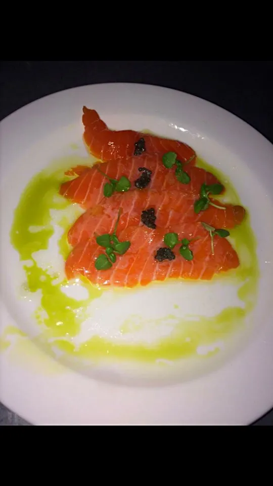 Raw salmon|jordanさん