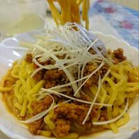 汁なし担々麺