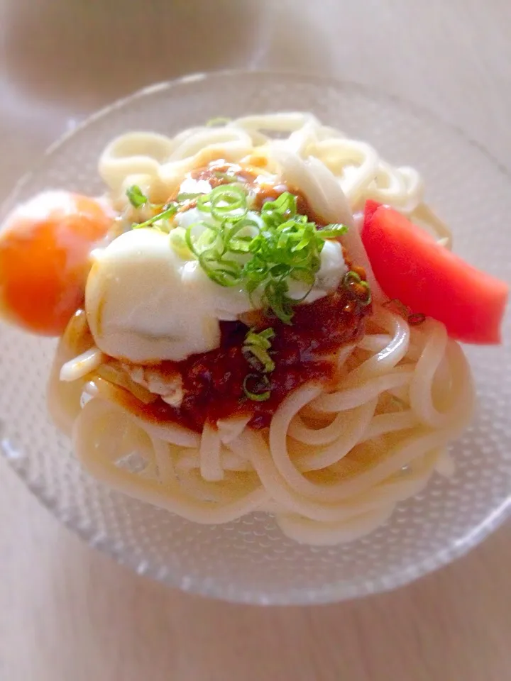 Snapdishの料理写真:温玉のせカレー冷やしうどん|あやにん食堂さん