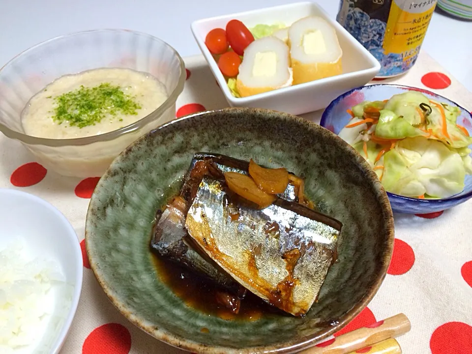 サンマの甘辛煮、刻み昆布入りパパッと浅漬け、とろろ、チーズかまぼこ|ずずさん