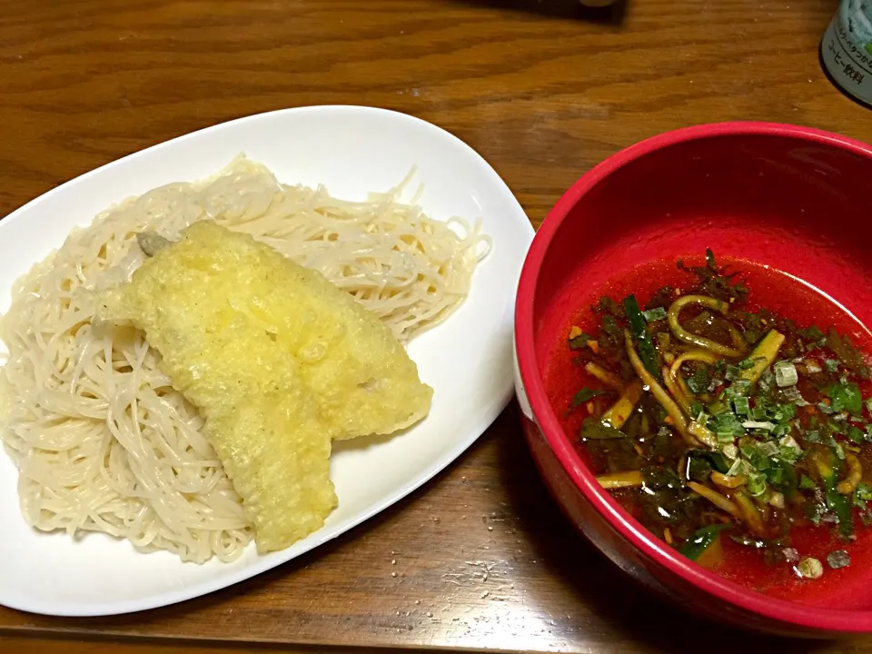 大門素麺キュウリとシソピリ辛つけ麺|Kumiko Hongさん