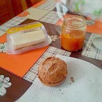 Simple breakfast with bread, jam and butter 😻
#Bread #jam #butter #Breakfast/Brunch|Federica Amorfiniさん