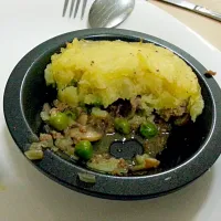 Shepherds pie almost finished. Super yums!!|Mimi Zarinaさん