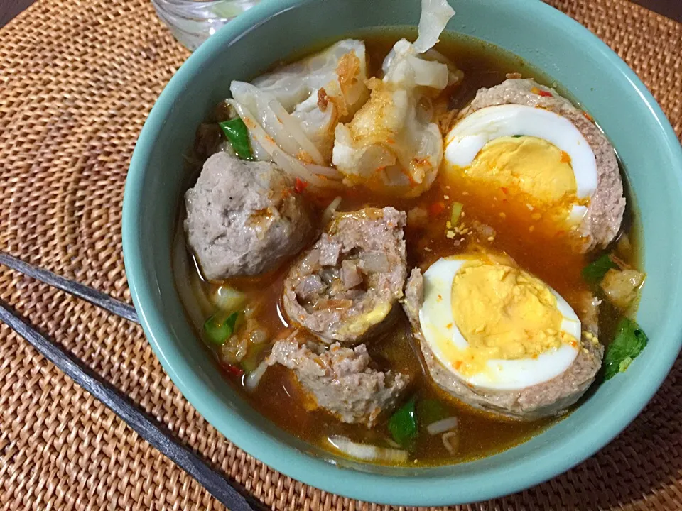 Meat balls with boiled hard egg|yeni kartikasariさん