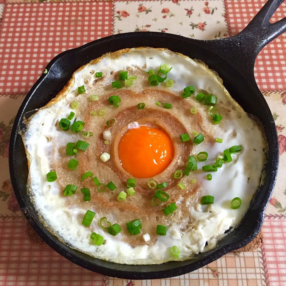 ロッジのスキレットde麩の玉子とじ🍳|＊ゆみしぼり＊さん