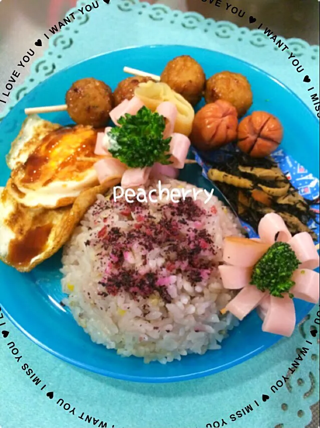 Snapdishの料理写真:次女のお昼ご飯弁当😊|☆ぴ〜ちゃん☆さん