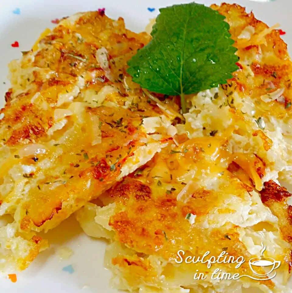 Snapdishの料理写真:Air fried ribbon pasta, cheese not shredded chicken breastf|Chua Jeanさん