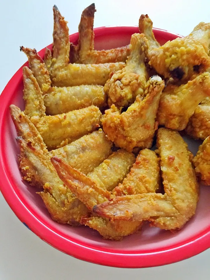 Turmeric and lemongrass oven baked crispy chicken wings|12Dragonさん