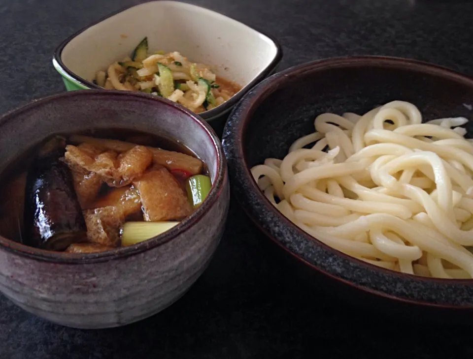 単身赴任の昼ごはん ナス汁うどん|ぽんたさん