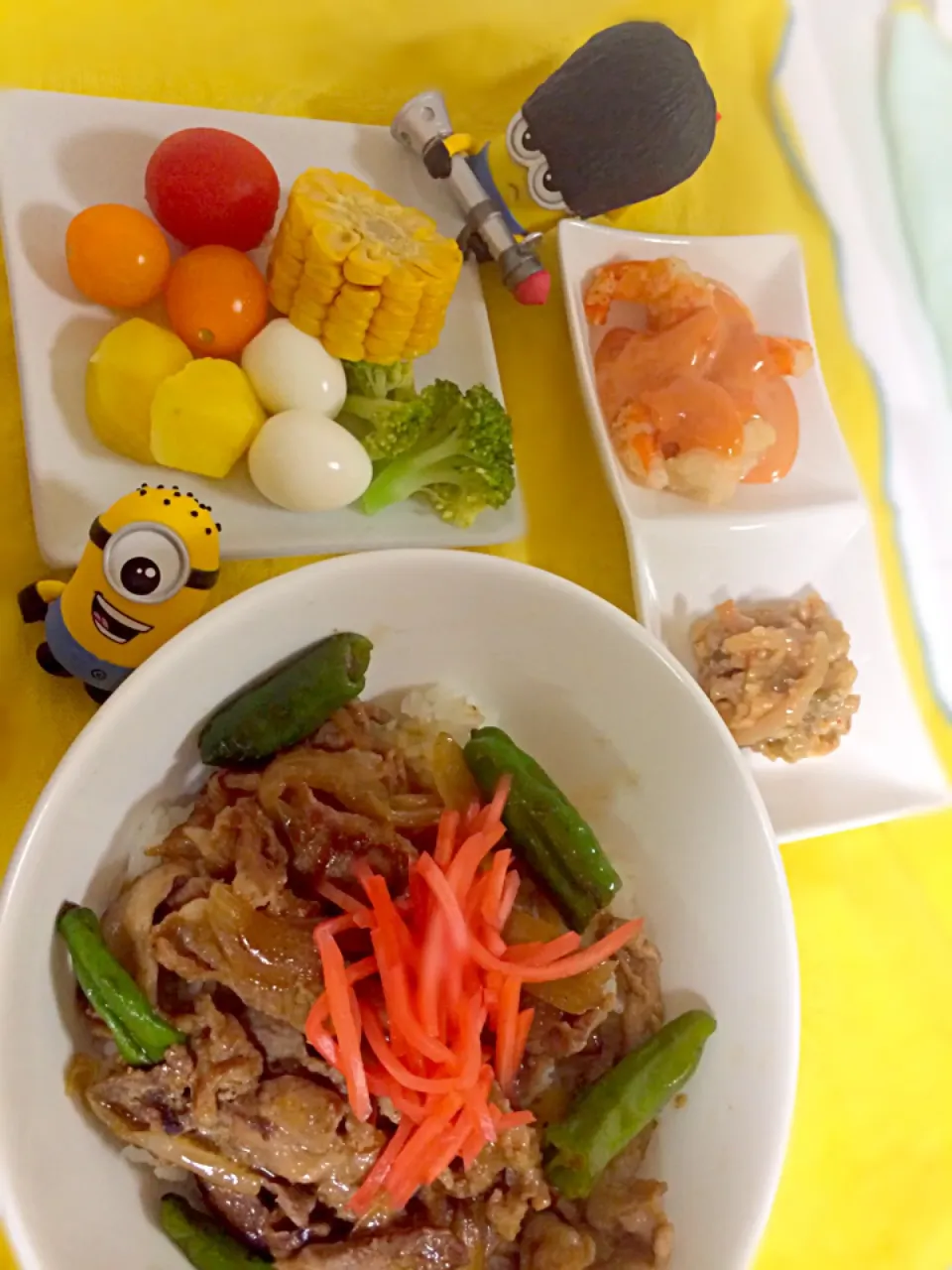 今日の晩ご飯                              豚丼    エビマヨ                           白いか糀    ゴロっと野菜|おくるまさん