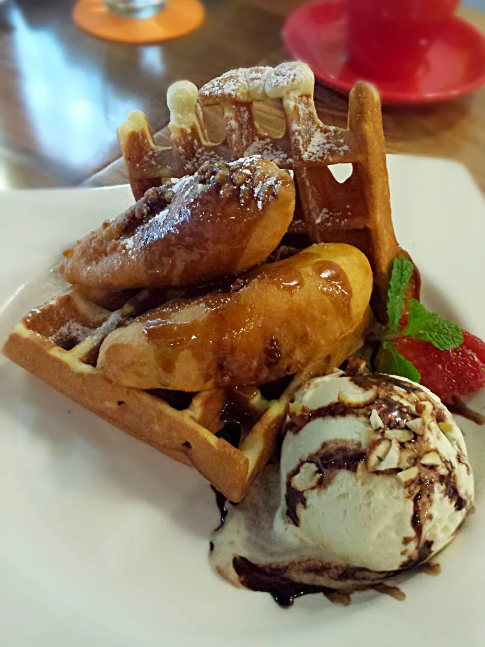 fried banana waffle|Yvonne C.さん