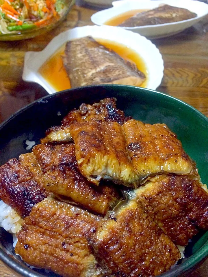 ごめん🙏🏻 又…食うてまうで😁|Toru Satoさん