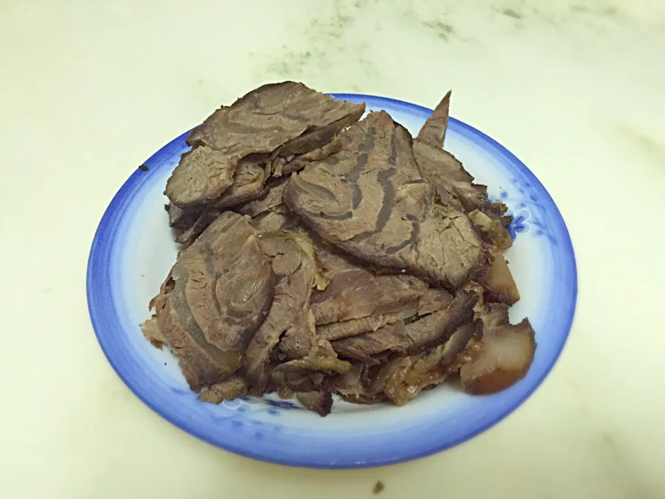 卤牛腱子肉|粥宝さん