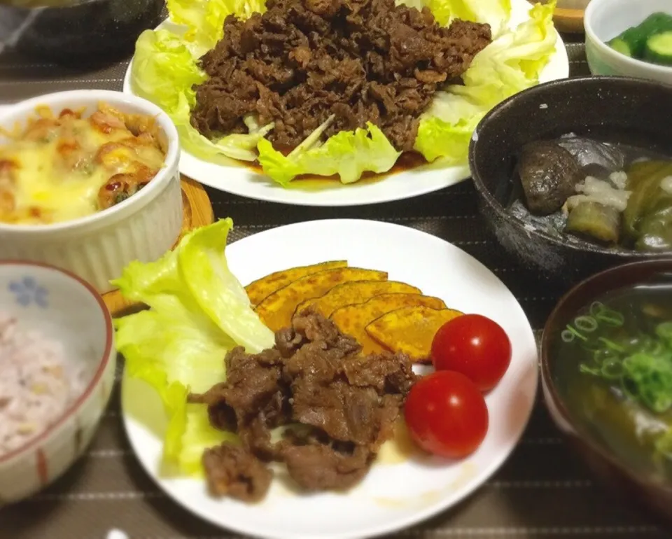 Snapdishの料理写真:旦那の主夫週間 今日の晩ご飯   焼肉定食|おくちゃんさん