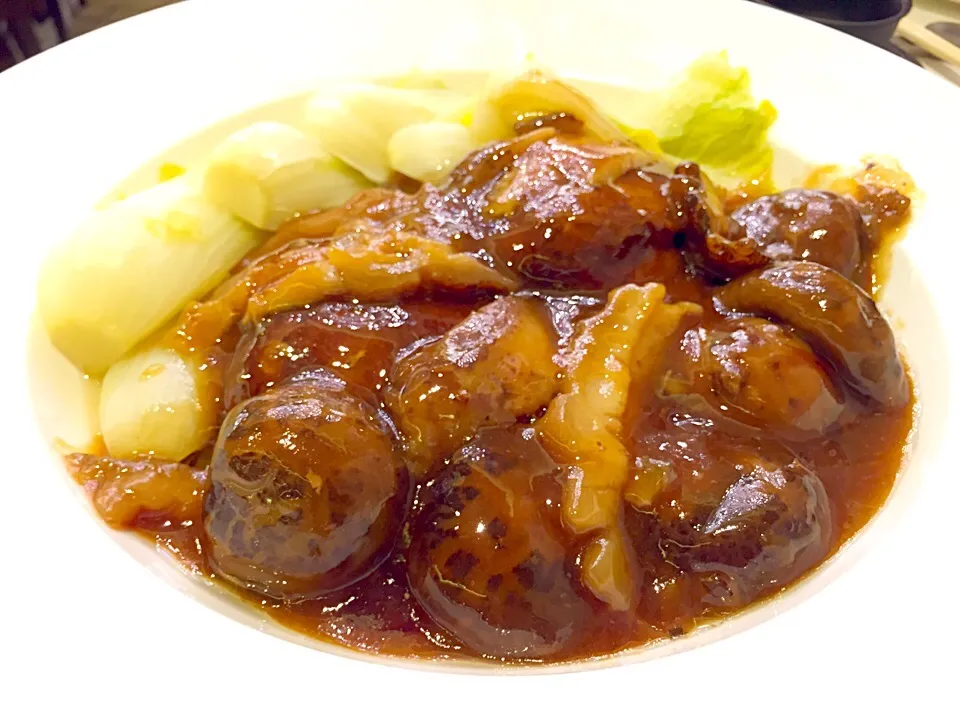 Braised duck with sea cucumber, mushrooms & tangerine peel|Sky Blueさん