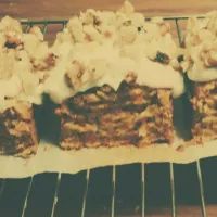 Snapdishの料理写真:carrot cake loaf|praskiさん