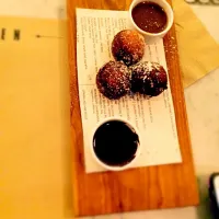 Zeppole with caramel & chocolate dipping sauce|Leigh Anna Gibbsさん