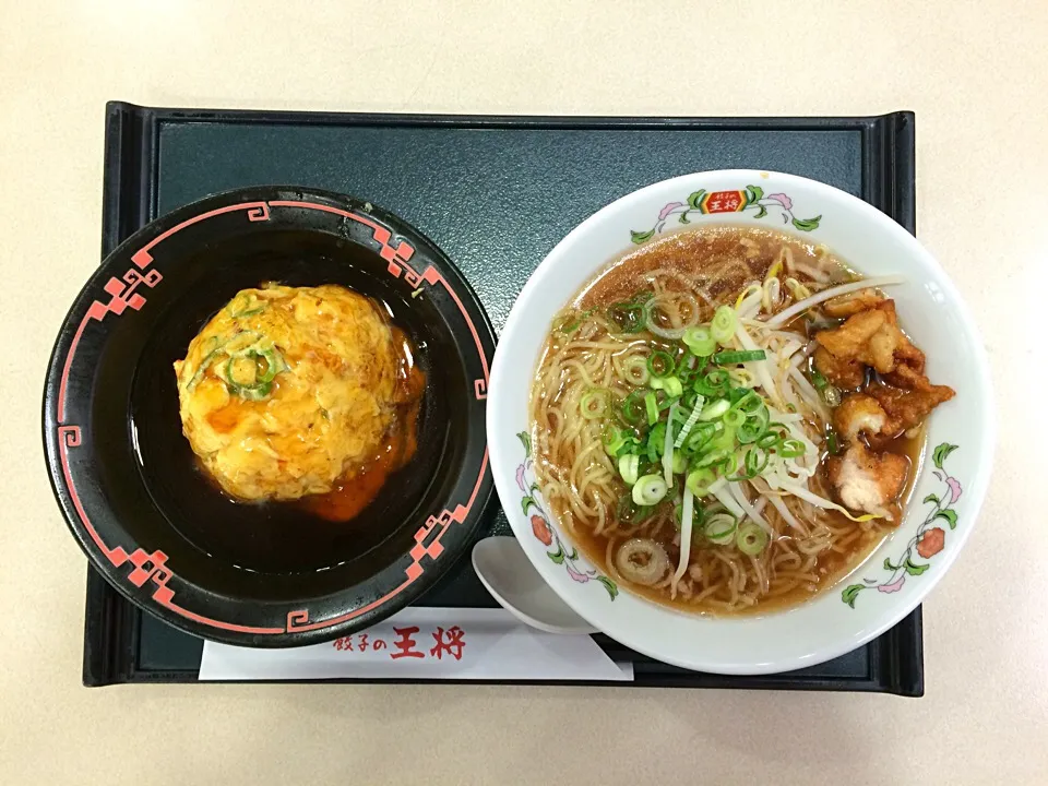 日替り スタミナ天津飯•鶏皮ラーメン|ばーさんさん