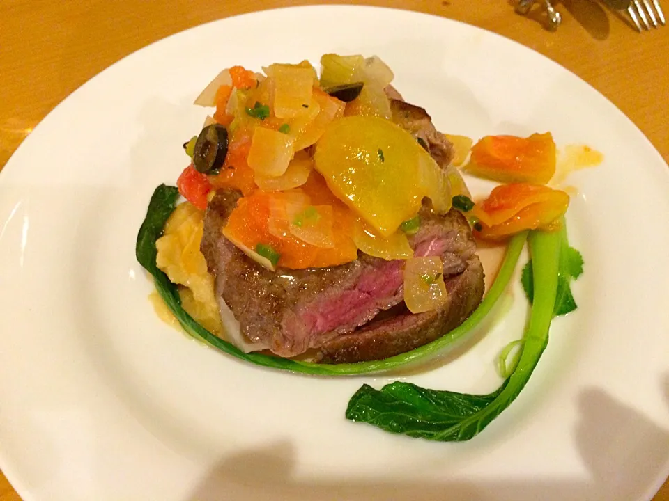 rump steak,summer vegetable sauce|あやぽさん