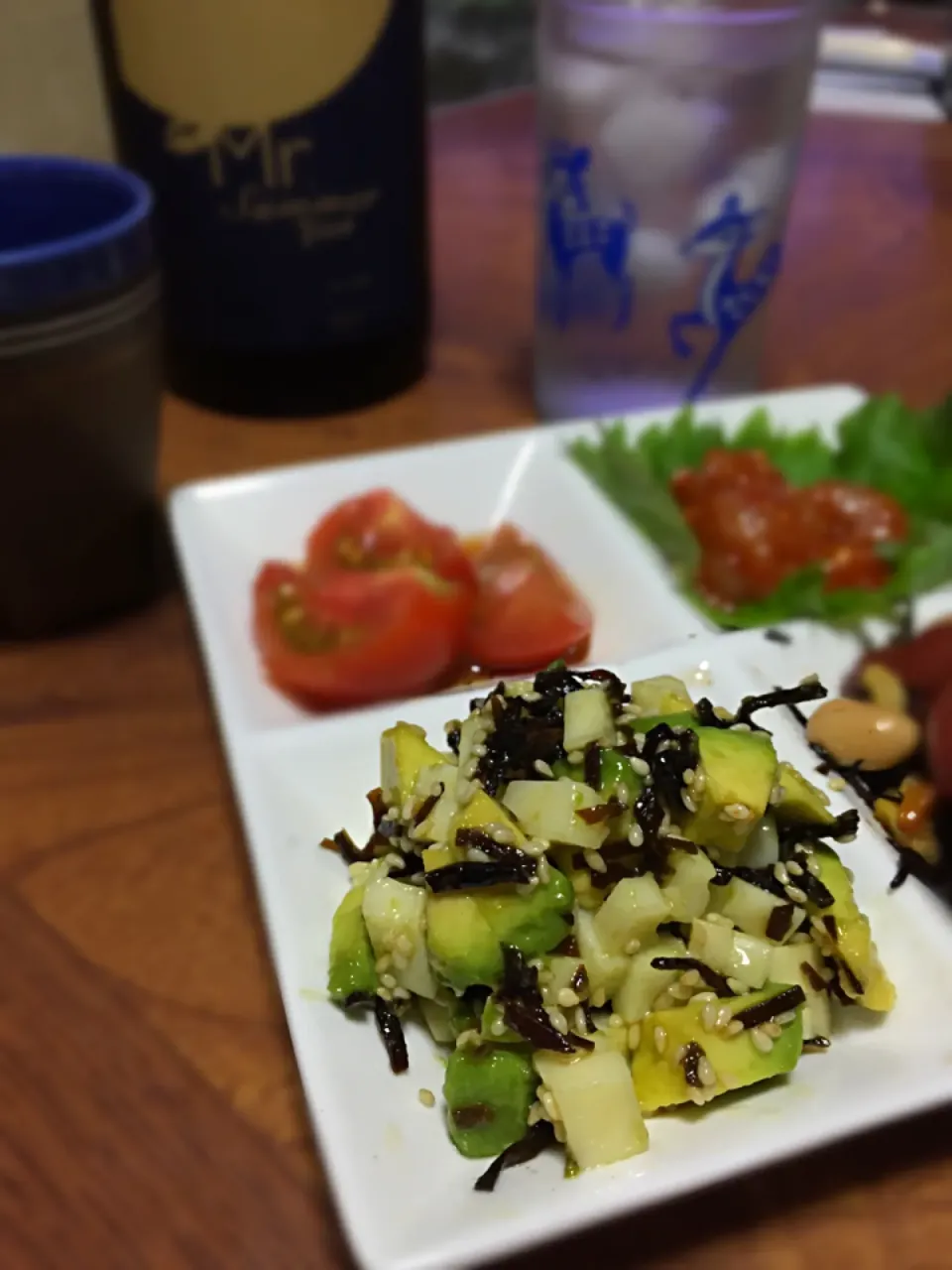 アボカドとチーズの塩昆布和え|みぅさん